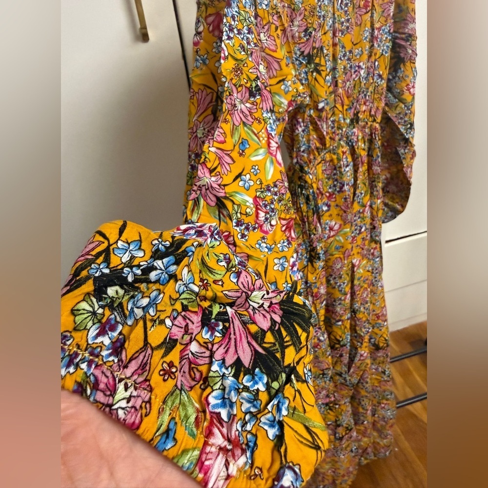 Floral Elastic-Waist Maxi Dress in Mustard Yellow L/XL - Picture 5 of 8